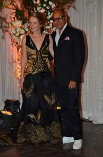 Karan - Bipasha's Star Studded Wedding Reception