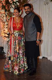 R Madhavan with wife at Karan Singh-Bipasha Wedding Reception