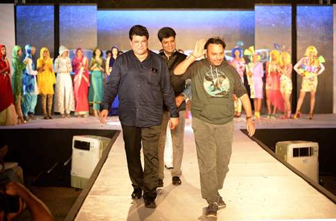 Gajendra Chauhan walks the Ramp at Fashion Event 'Avassa'