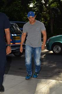 Aamir Khan Snapped at Airport