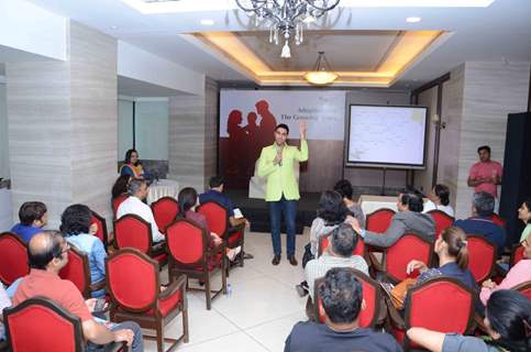 Sandip Soparrkar Hosts a Workshop for 'Adoption & Growing Years'