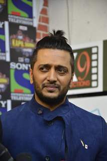 Riteish Deshmukh Promote Housefull 3 on the sets of 'The Kapil Sharma Show'