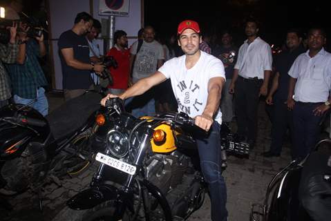 Dino Morea at Relaunch of Ayesha Takia's cafe 'Basilico'