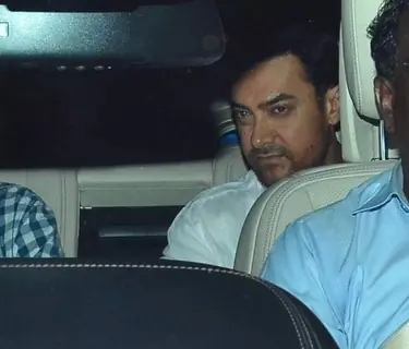 Aamir Khan at Shah Rukh Khan's  Dinner Party for Apple CEO TIM Cook