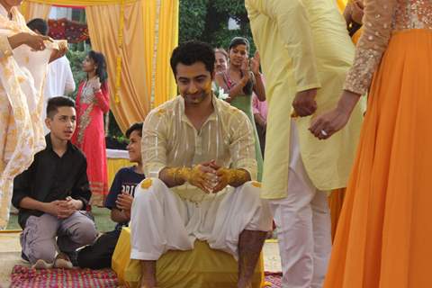 Harshad Arora and Tridha Choudhury have an extravagant wedding in Dahleez