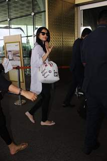 Airport Spotting: Aishwarya Rai Bachchan