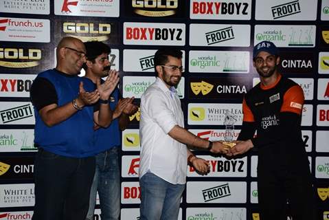 Sushant Singh and Jay Bhanushali at Play Gold Cricket Charity Match For A Cause