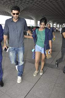 Aditya Roy Kapur Snapped at Airport