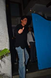 Shah Rukh Khan Snapped at Olive Restaurant