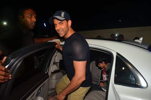 Hrithik Roshan & Tusshar Kapoor Snapped at PVR in Juhu