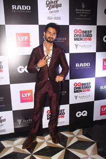 Shahid Kapoor Grace the 'GQ Best Dressed Men 2016' Event