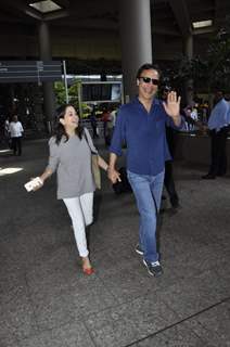 Vidhu Vinod Chopra Snapped at Airport