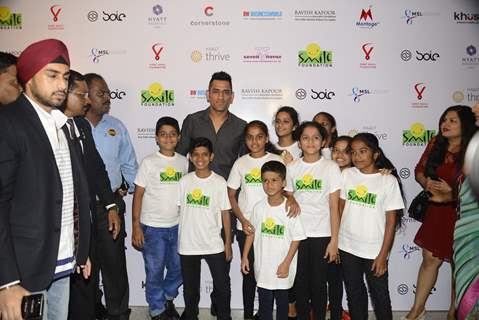 Mahendra Singh Dhoni at Virat Kohli's Charity Auction