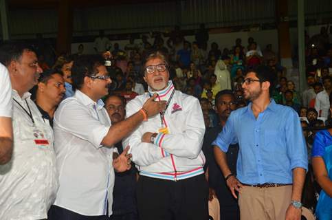 Amitabh Bachchan with Aaditya Thackeray at the Soccer Match