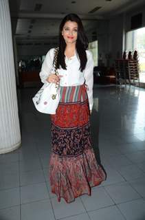 Aishwarya Rai Bachchan at Friend Dr. Zirak Marker's Book