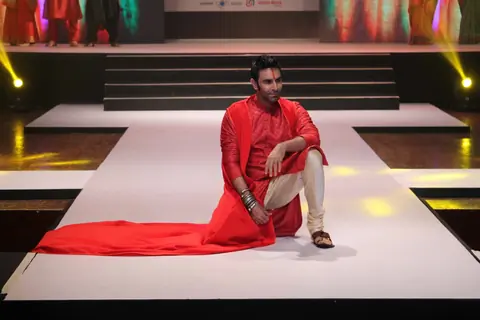 Sandip Soparkar Walks the ramp at NIFT Institute
