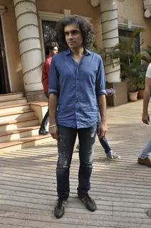 Imtiaz Ali at Press Meet of IFTDA for Udta Punjab Controversy!