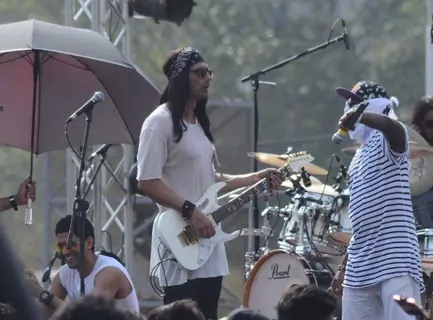 Arjun Rampal and Farhan Akhtar Shoots for Live Performance Scene of Rock on 2!