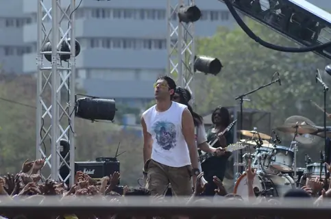 Farhan Akhtar Shoots for Live Performance Scene of Rock on 2!