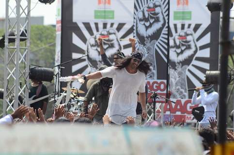 Arjun Rampal Shoots for Live Performance Scene of Rock on 2!