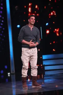 Akshay Kumar on Sa Re Ga Ma Pa for Promotions of Housefull 3!