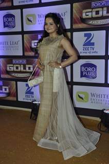 Giaa Manek at Zee Gold Awards 2016