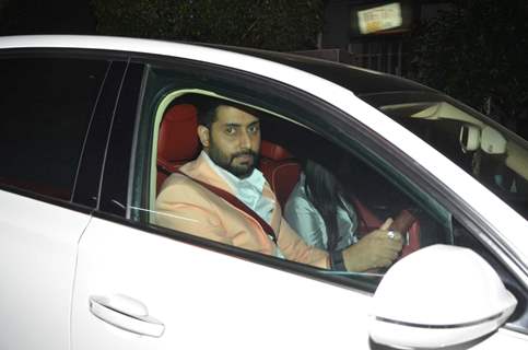 Aishwarya Rai Bachchan meets Abhishek and leaves for Dinner!