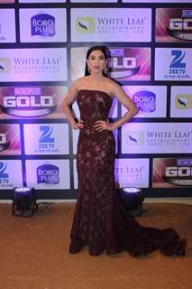 Gauahar Khan at Zee Gold Awards 2016