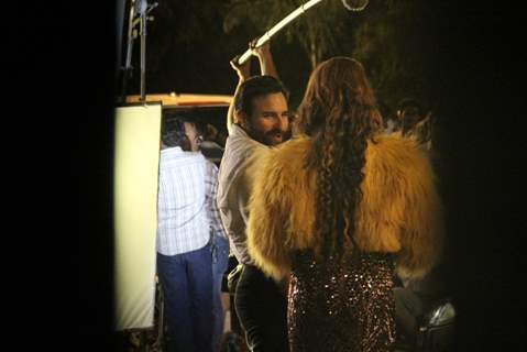 Saif Ali Khan Snapped shooting for his upcoming movie!