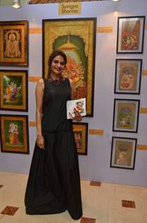 Madhoo at Nargis Dutt Foundation's Art Event