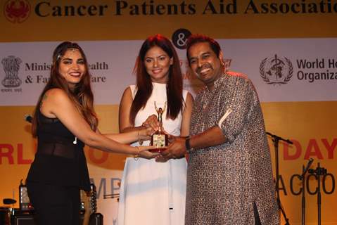 Shankar Mahadevan and Neetu Chandra performs at CPAA Event