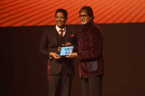 Amitabh Bachchan Launches new learnig tool 'Robomate+'