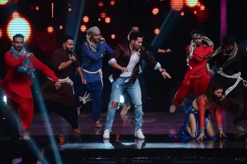Varun Dhawan Promotes 'Dishoom' on Sa Re Ga Ma Pa 2016