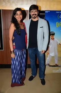 Vivek Oberoi with wife Priyanka at Special Screening of 'Dhanak'