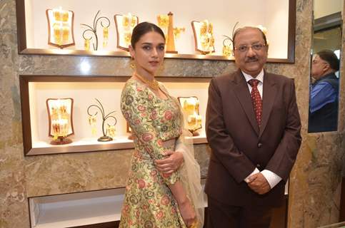 Aditi Rao Hyadri at PC Chandra Jewellers Store
