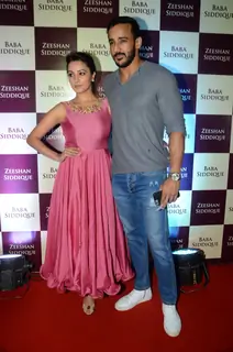Anita Hassanandani with Husband Rohit Reddy at Baba Siddique's Iftaar Party 2016