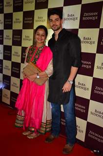 Sooraj Pancholi and Zarina Wahab at Baba Siddique's Iftaar Party 2016