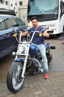 Varun Dhawan Snapped at Mehboob Studious