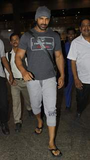 John Abraham Snapped at Airport