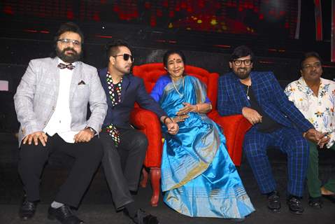 Mika Singh & Pritam Chakraborty on the sets of 'Sa Re Ga Ma Pa 2016'