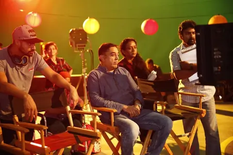 Tanuj Virwani with Kamal Haasan& Akshara Haasan
