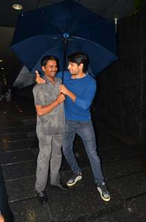 Sidharth Malhotra Snapped at Hakassan