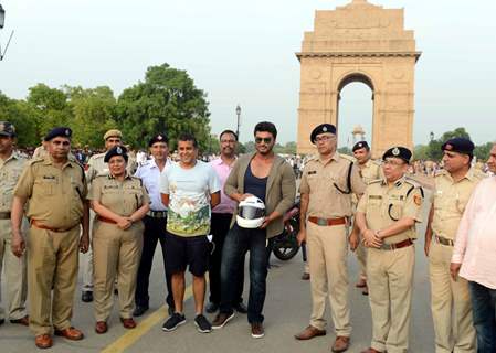 Arjun Kapoor Campaigns for Road Safety at India Gate