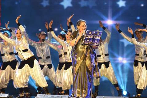 Singer Usha Uthup at SIIMA Awards 2016