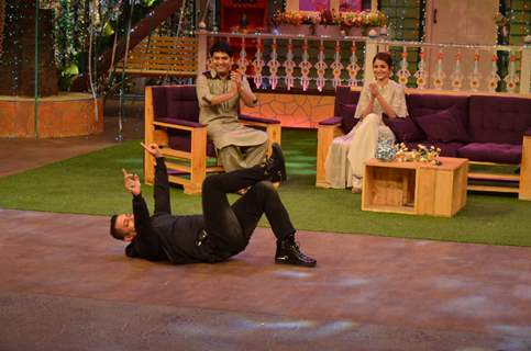 Salman Khan and Anushka Sharma Promotes 'SULTAN' with Kapil Sharma on 'The Kapil Sharma Show'