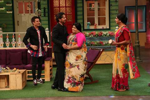 Irrfan Khan, Jimmy Shergill, Kiku Sharda and Sunil promotes 'Madaari' on 'The Kapil Sharma Show'