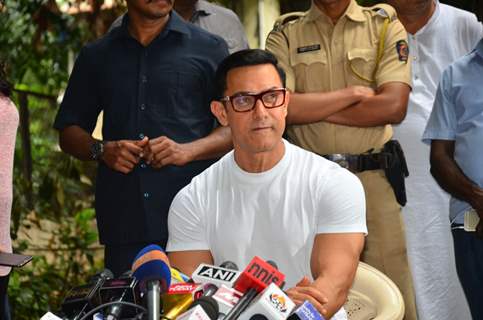 Aamir Khan at  EID 2016 Press Meet!