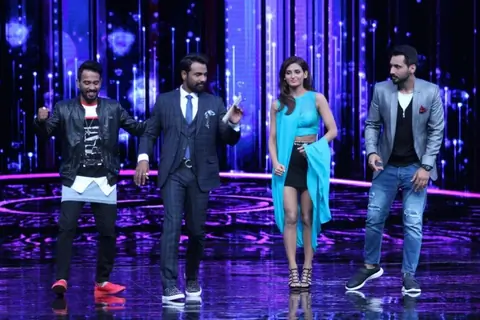 Punit J Pathak, Shakti Mohan, Remo Dsouza and Dharmesh Yelande performing at Dance + Season 2