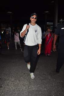 Airport Scenes: Akshay Kumar back from his holiday