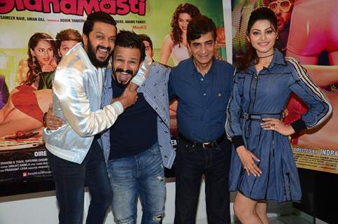 Vivek Oberoi, Riteish Deshmukh and Urvashi Rautela with Indra Kumar Promotes 'Great Grand Masti'